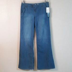 NEW CELEBRITY PINK JEANS flare distressed  pants 9